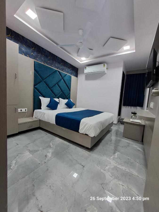 Hotel Kingdom Gandhinagar Exterior foto